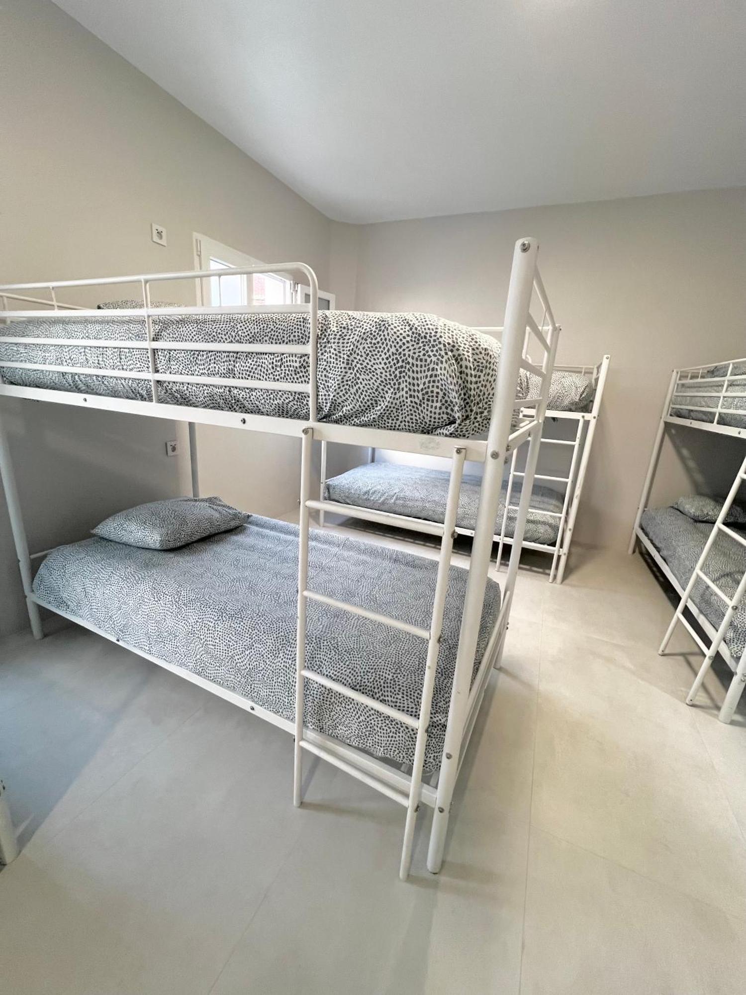 Hostel Oasis Madrid Luaran gambar